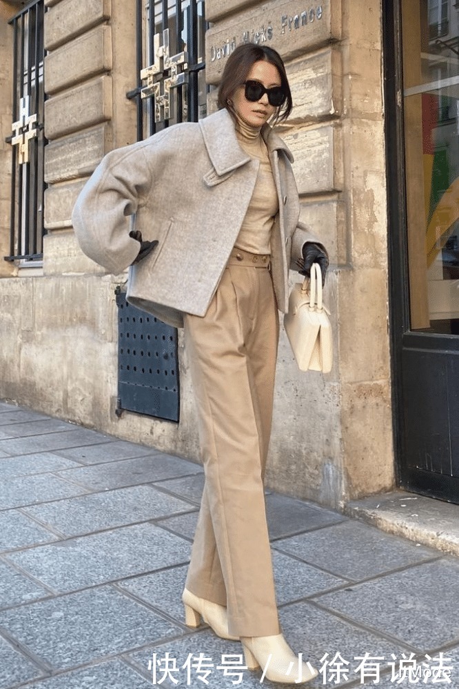 搭配|别再穿“打底裤”了,现在流行“裤子+靴子”!保暖又显瘦!