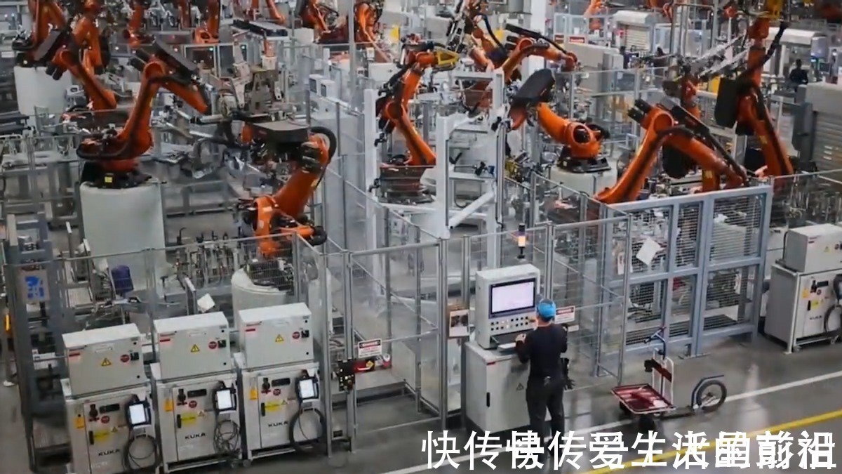 恐怖分子|人类地位严重不保?人工智能出现警告,AI发展速度令人惊讶