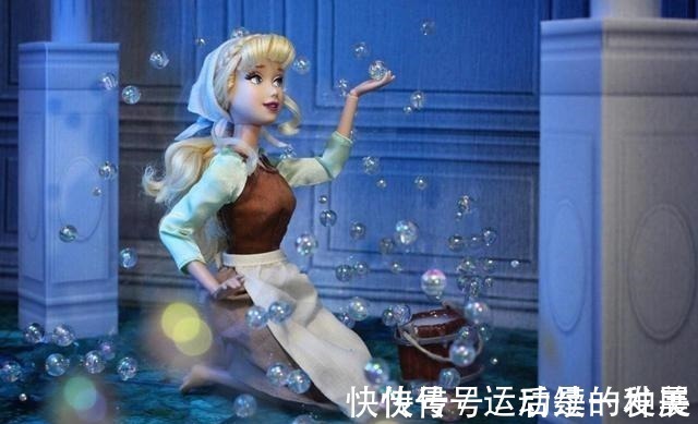 艾莎女王|大神制作迪士尼娃娃,贝儿公主华丽优雅,艾莎女王精美别致!