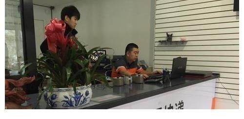 拼多多|百世快递以68亿“卖身”极兔速递，背后的受益者，却是阿里巴巴？