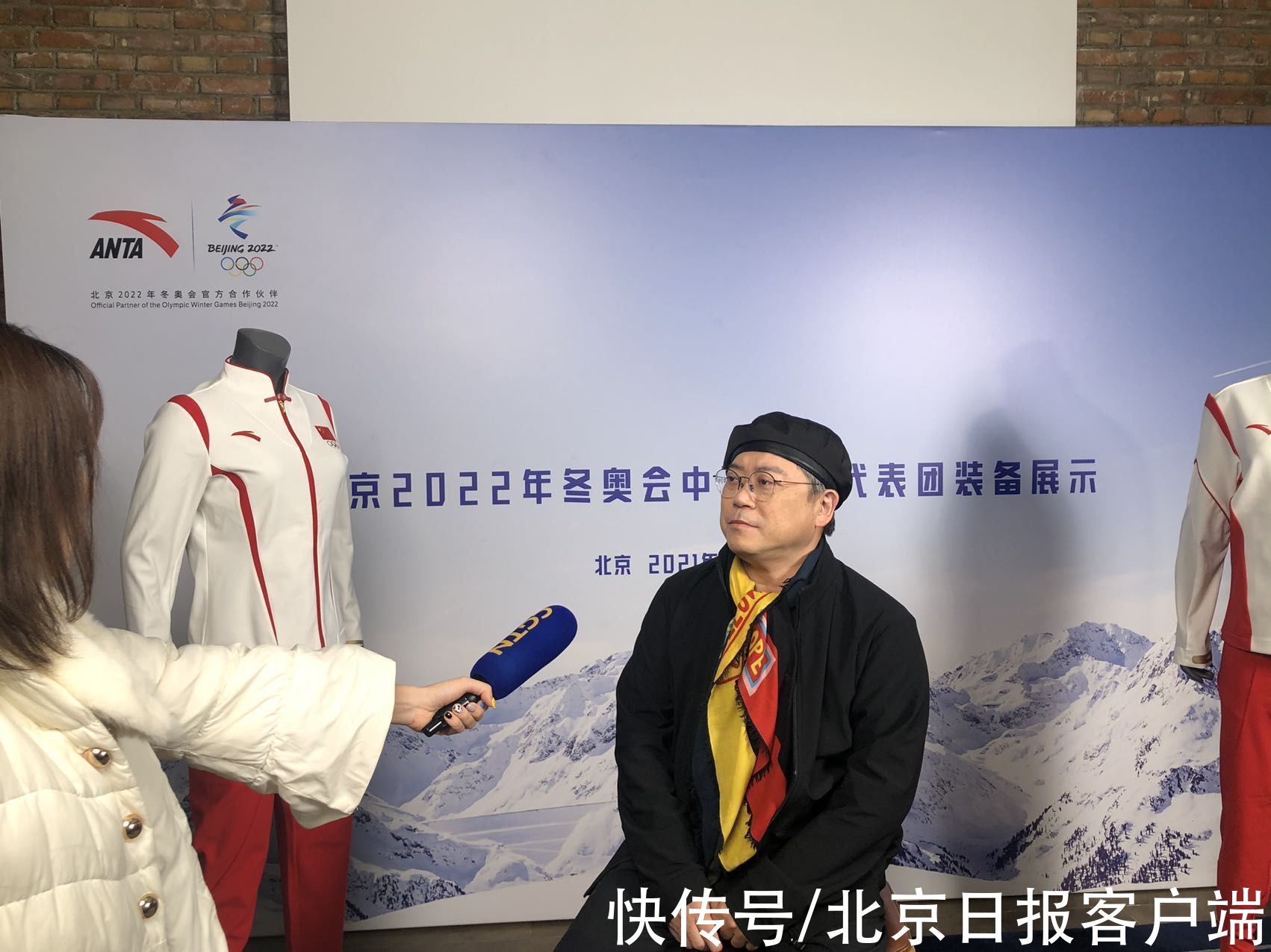 运动员|领奖服设计者叶锦添：希望能让运动员感受为国征战的骄傲