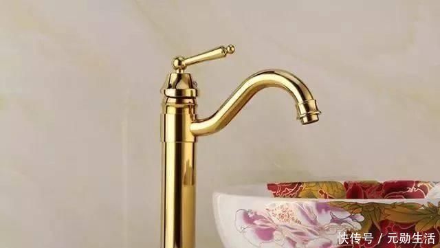 材质|水龙头买纯铜好还是不锈钢好做建材的朋友说,买错会影响健康
