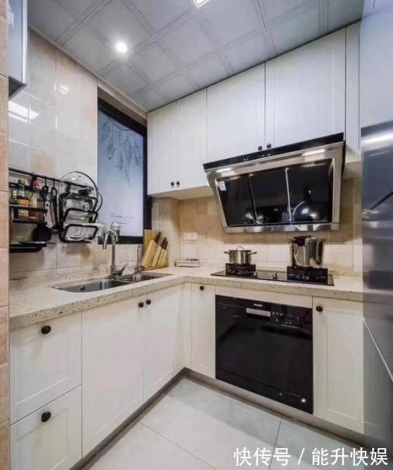 橱柜|怎样安装橱柜要认真注意3点,让你爱上做饭的感觉