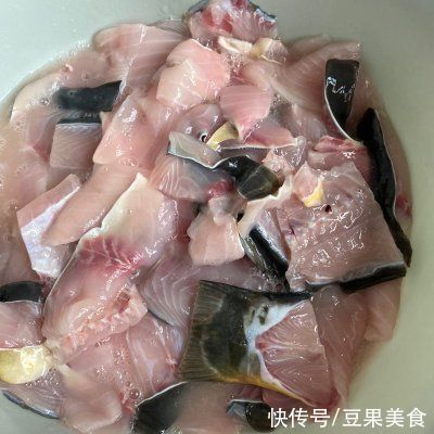 酸菜鱼|正宗酸菜鱼这样做最好吃,你之前做对了吗?