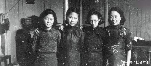 她因感动下嫁沈从文,10年后却收到丈夫的出轨“通知书”!