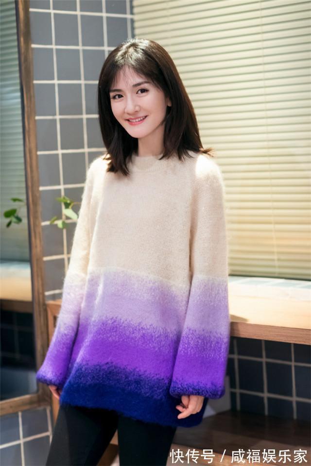 纹理烫 女人50岁后,别再剪短发了!今年流行这些发型,时髦减龄又气质