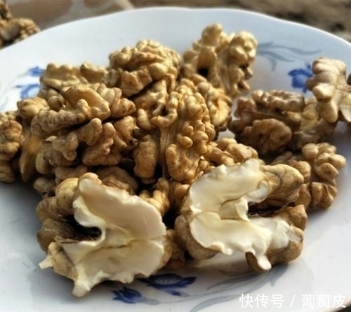 核桃|核桃和此物一起煮,失眠好了,大肚子平了,想排出身体毒素可试试