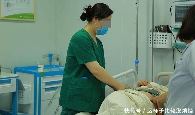 待产|孕妇分娩时,选择穿裙子还是穿裤子?听听产科医生的建议