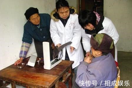 癌症|50岁以上的人，在体检时要做2种检查，可以降低癌症发生概率