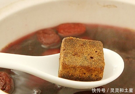 春天，女人要常喝這湯，紅棗和它一起煮，氣色紅潤睡得香，別錯過！