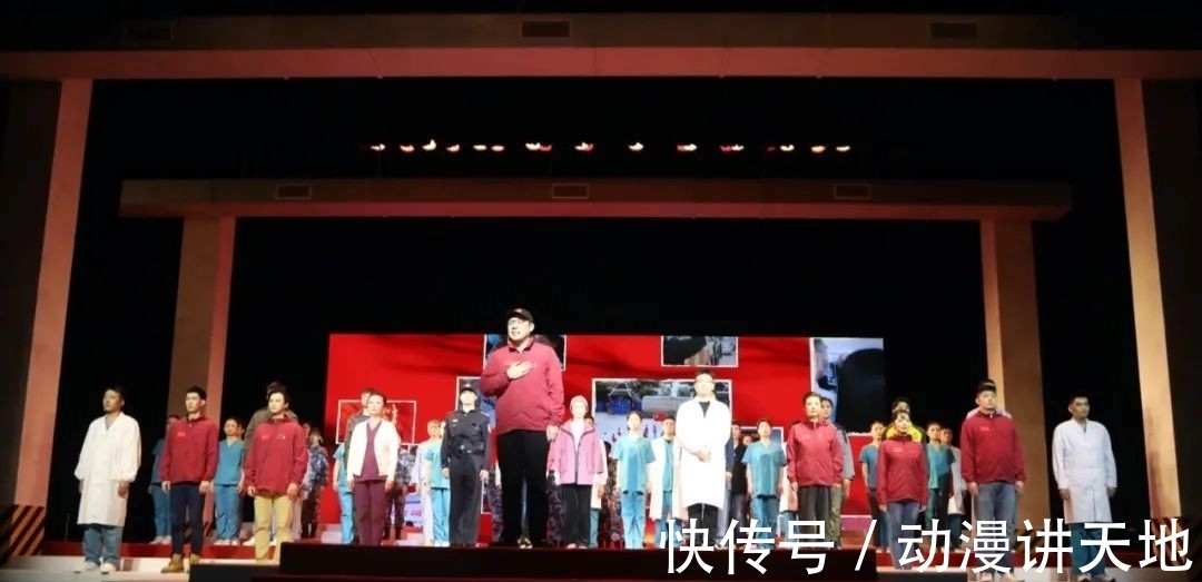 这群“不专业”的演员为什么让人哭了|好戏 | 医疗队