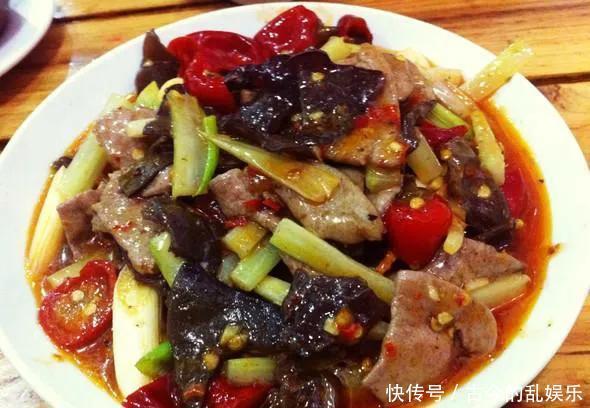 正确做法|猪肝记住别用清水洗，等于吃毒素，教你正确做法，毒素异味全跑光