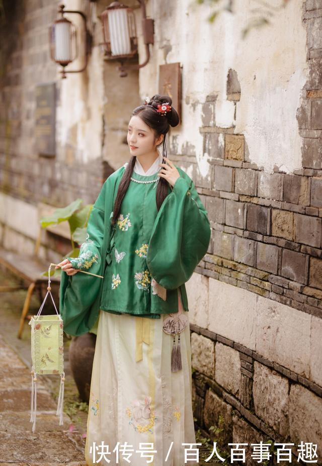 明制汉服|秋天该选什么形制的汉服选这4套“明制”准没错,优雅又华丽