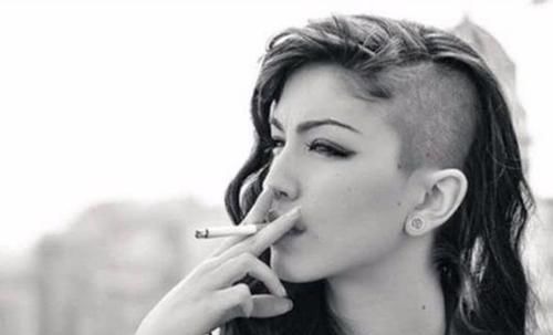 女生 男生最讨厌的4款女生发型,女生却暗自欢喜男生尤其最后一款