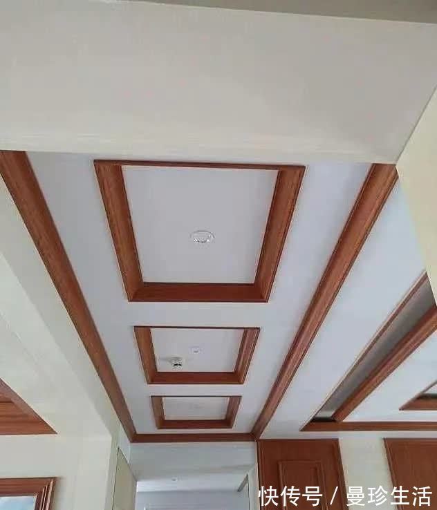 齐家青清|墙面刷乳胶漆落伍了，如今这种板材，不用胶水直接拼接，环保耐磨