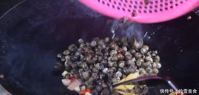 炒石螺最好吃的做法，简单美味又馋人，看看你喜欢吃不？