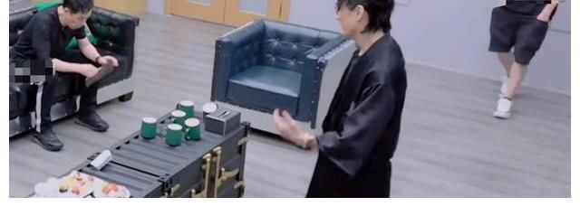 四公|《披哥》四公李承鉉陣營內“火藥味十足”，他這么強勢真的好嗎？