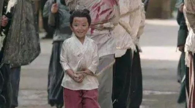 亲属|古代“株连九族”的时候,为啥亲属不逃跑逃跑的才是真正的傻子