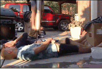 |搞笑GIF段子:妈妈,我马上就要结婚了