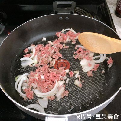 家常炒年糕你这么做，好吃到停不下来