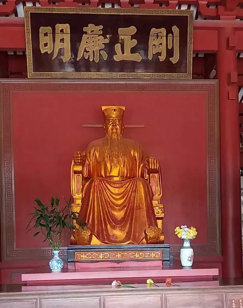 你知道包拯治端三年，但你是否知道肇庆曾有多少处包公祠？