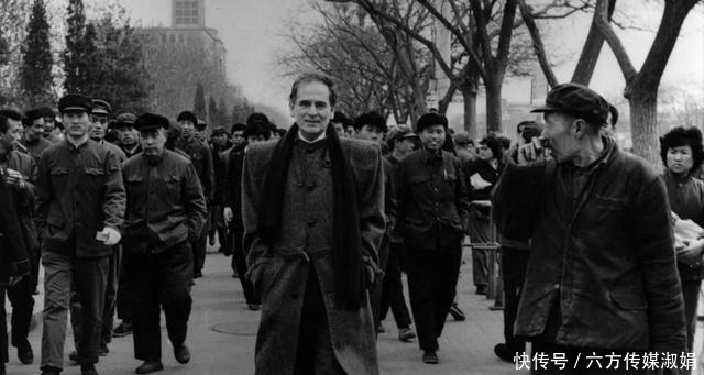 时尚泰斗皮尔卡丹逝世:创新先驱,精神永存