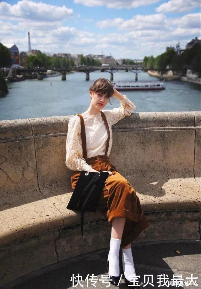 流行|别再只穿“阔腿裤”了!今年流行穿“初恋裤”,遮肉显瘦又青春!