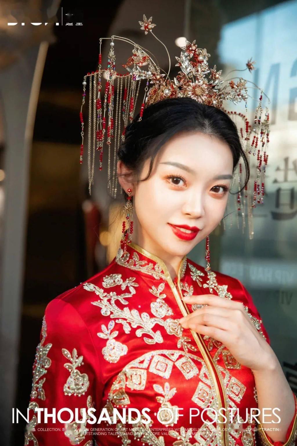 最新简约新娘造型白纱+中式，闪闪的仙女梦~