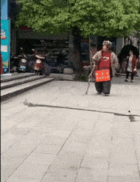 |搞笑GIF:你永远都不知道你的逗比小伙伴自己一个人的时候是什么样的!