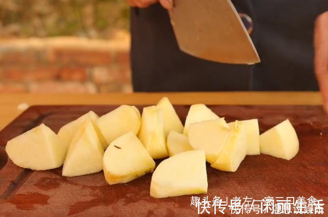 鸡蛋|苹果不要直接吃了，加2个鸡蛋，家里来客都不怕，端上桌就被抢光