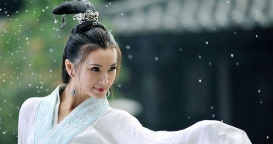 珍珠 古代女子们的首饰, 到现代还很流行, 成为女人们的最爱