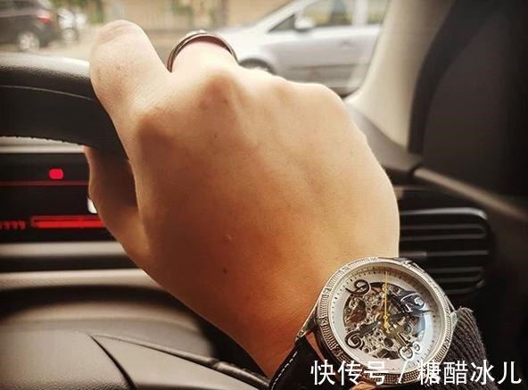 年龄段 戴手表也是分年龄的,你的手表超龄了吗!