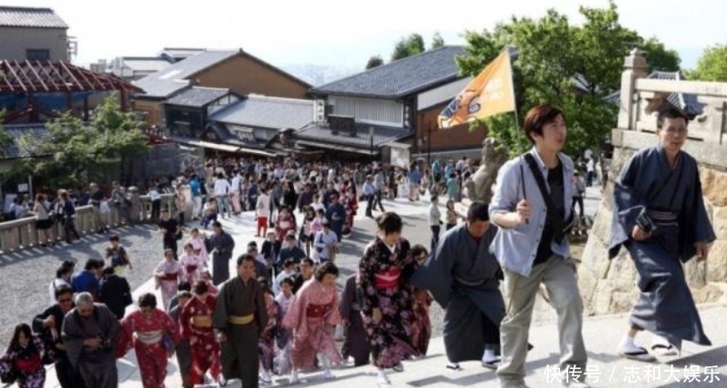 日本人:拿6万日元到中国,玩一个月够不够?