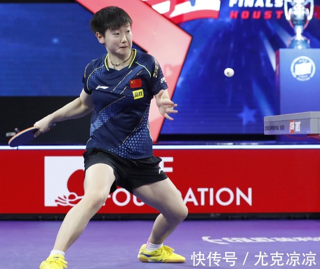 技戰(zhàn)術(shù)|張怡寧指出孫穎莎丟冠原因！球迷集體喊話劉國梁，為孫穎莎鳴不平