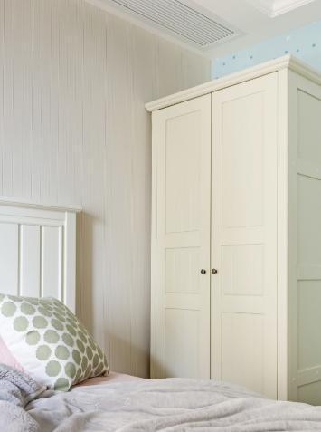 书桌|卧室衣柜不会装好看又实用的衣柜案例,强烈安利给你