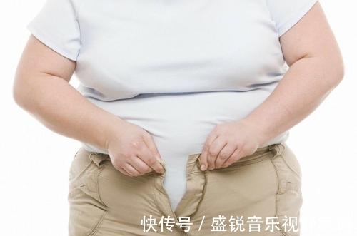 专项|腰部脂肪堆积的太多?减不下去?尝试坚持做3组专项虐腹运动