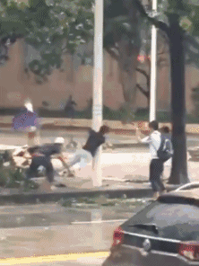 |搞笑GIF趣图:不用明说,相信大家心里已经明白怎么回事了