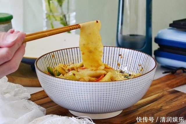 早餐，面条这么做，简单好吃，顺滑又劲道，连吃一周没问题