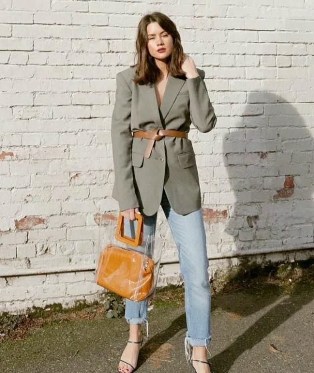 灰色很显白？你错了，不掌握这4个“搭配精髓”，只会显土显黑！