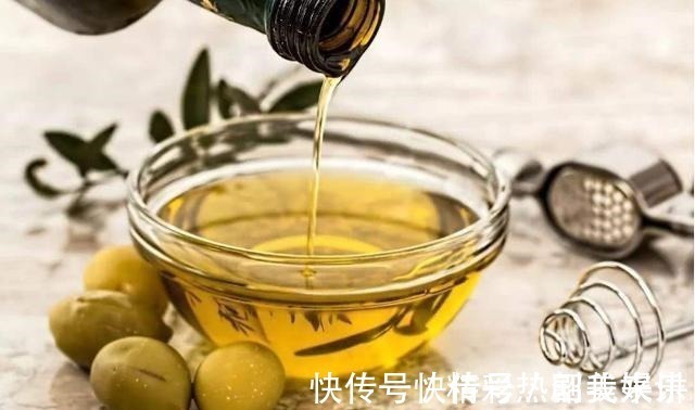 亚麻籽油|这3种油常见且很香,但尽量别给孩子吃,小心影响身体发育