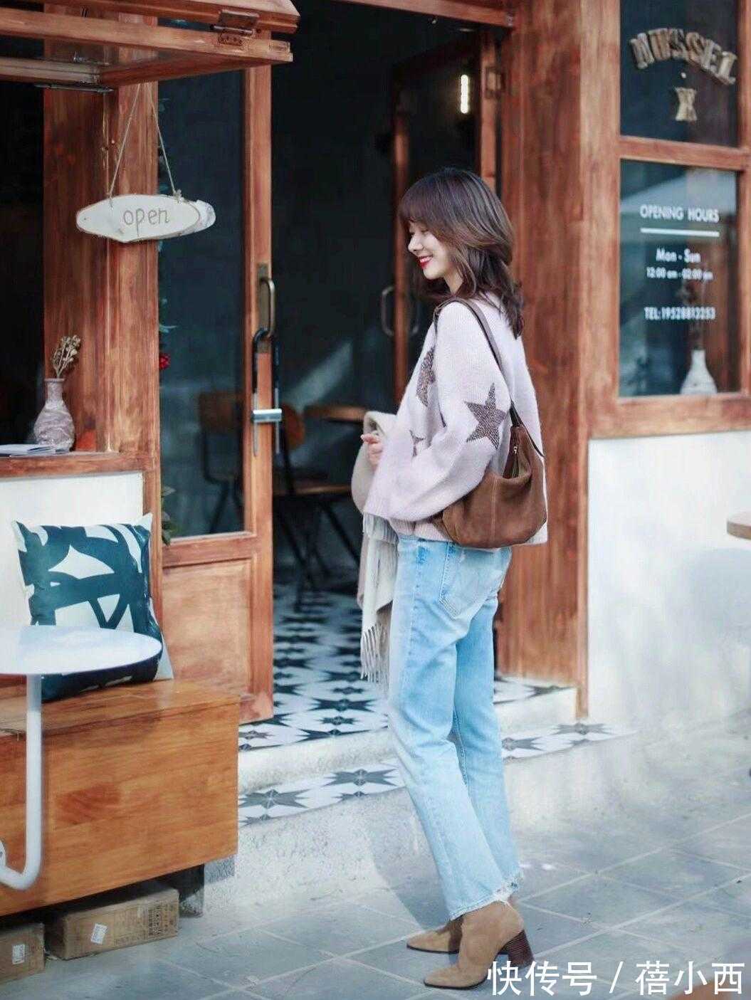 小白靴 马丁靴早已过时了!时髦的女人都穿这“3双”鞋子,显高还显气质