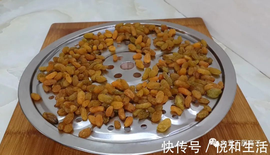 面包这么做太香了,加4个鸡蛋,不用烤箱也能一次成功,松软香甜