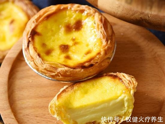 朋友圈晒了下自制的蛋挞,好友都想被我投食,原来这才是正宗做法!