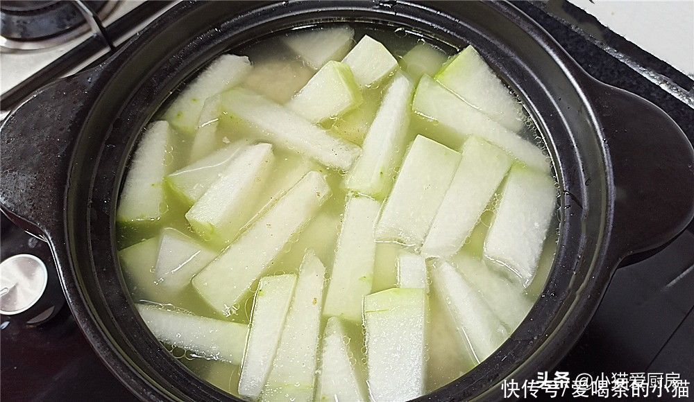 冬瓜|“冬瓜丸子汤”这么做，味道不仅鲜美，好吃还不腻，做一锅不够吃