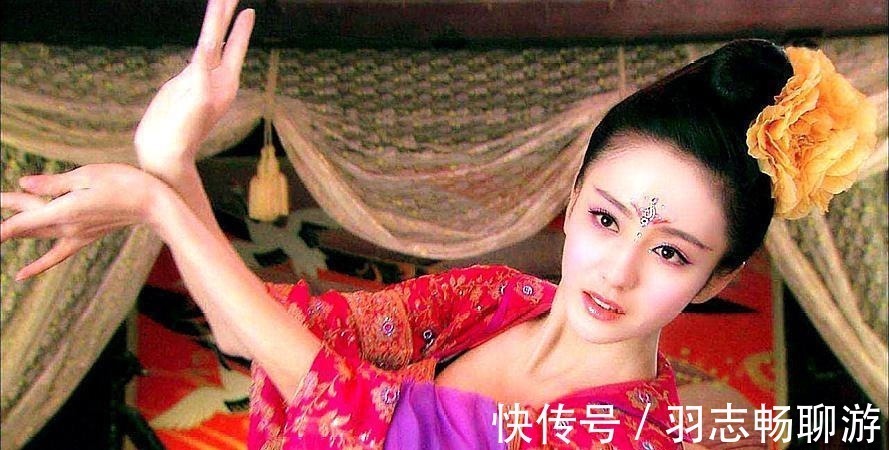 曹雪芹&红楼梦写安禄山木瓜怎么回事?曹雪芹对皇宫描写太直白