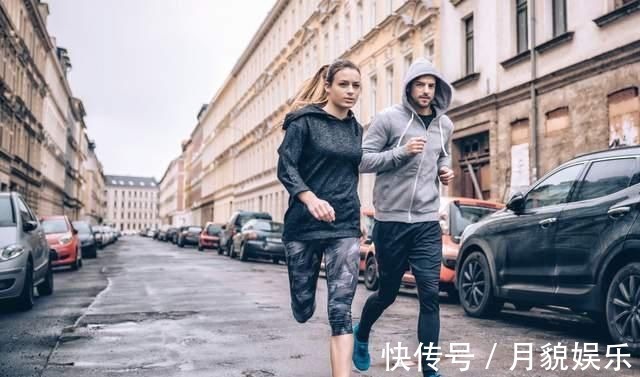 慢跑|公认4种最健康的运动,每天坚持半小时,还有助于长寿哦