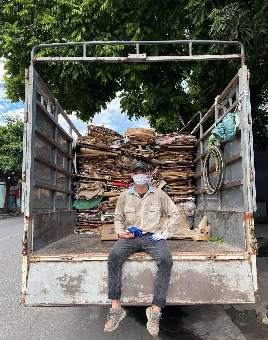 黄英嘉莱|体坛：中国足球能保住颜面，最需要感谢的是徐根宝