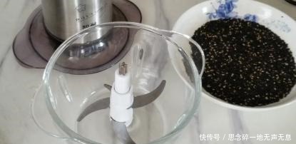 冬天,最该吃的不是花生,而是它,每天吃1小勺