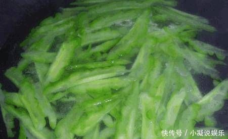 中薪|这道菜降血糖降血压很有效,三高患者的福音