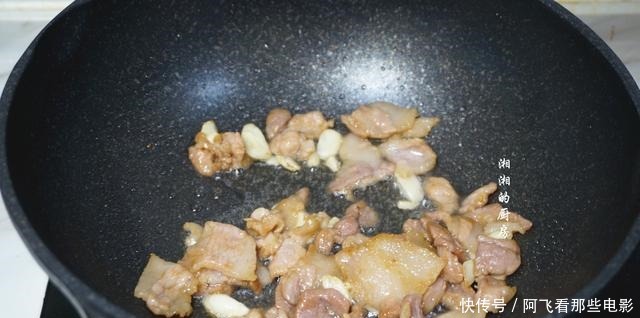  这种水生蔬菜正上市，高纤维又低热量，减肥时期的最爱